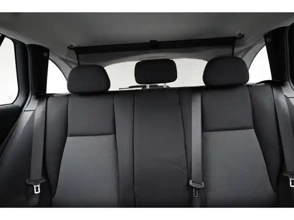 MERCEDES-BENZ C 300 e T (24/26)