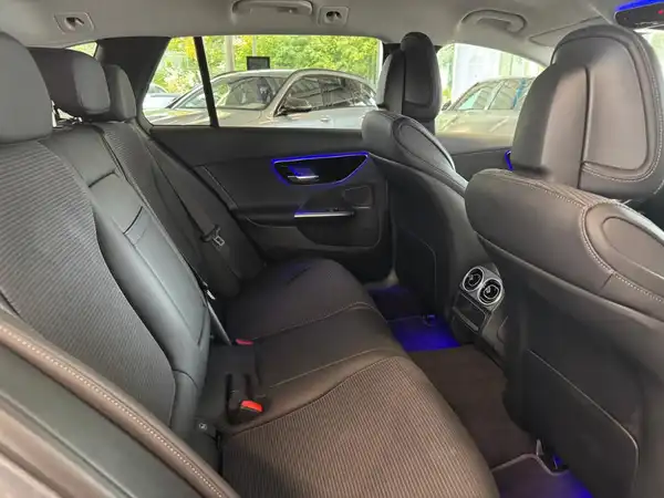 MERCEDES-BENZ C 180 T (12/21)