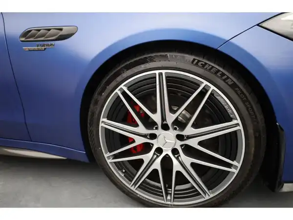 MERCEDES-BENZ C 63 AMG SE Performance (25/26)