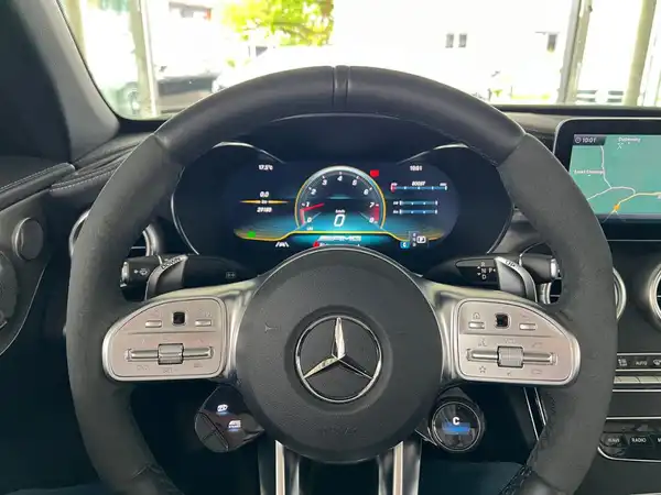 MERCEDES-BENZ C 63 S AMG Cabrio (18/31)