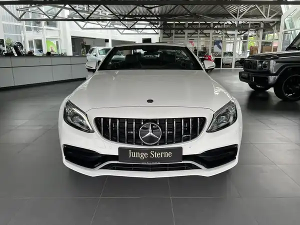 MERCEDES-BENZ C 63 S AMG Cabrio (3/31)