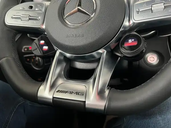 MERCEDES-BENZ C 63 S AMG Cabrio (22/31)