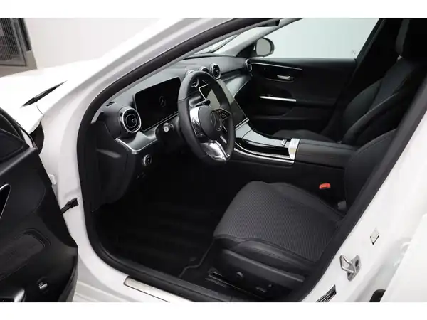 MERCEDES-BENZ C 200 d T (10/25)
