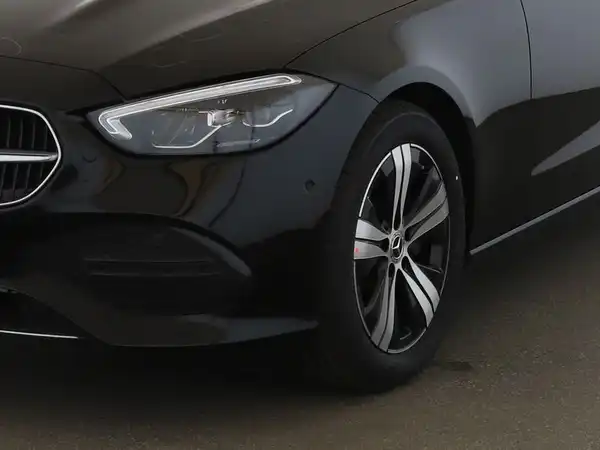 MERCEDES-BENZ C 220 d (4/11)