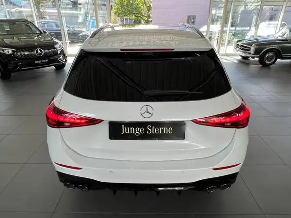 MERCEDES-BENZ C 43 AMG 4M T (5/27)
