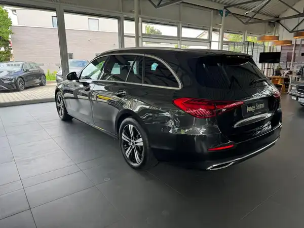 MERCEDES-BENZ C 180 T (3/22)