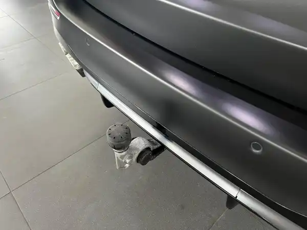 MERCEDES-BENZ C 63 T S E Performance (13/31)