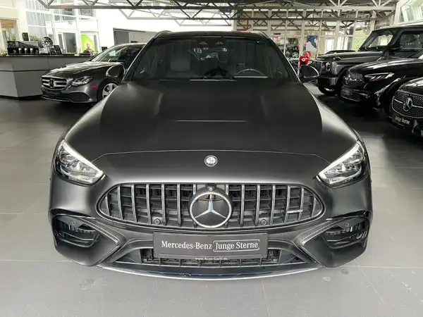 MERCEDES-BENZ C 63 T S E Performance (3/31)