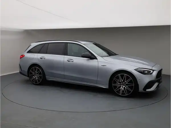 MERCEDES-BENZ C 43 T AMG 4M (7/30)