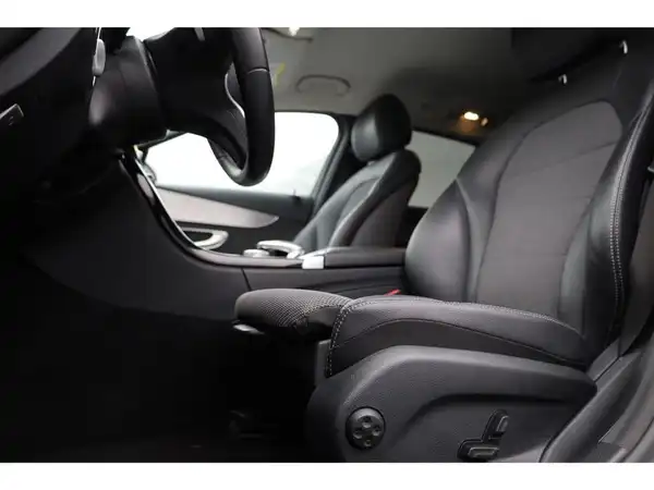 MERCEDES-BENZ C 220 d T (22/24)