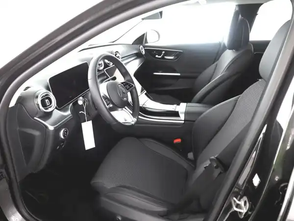 MERCEDES-BENZ C 220 T d 4M (11/11)