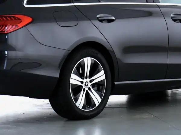 MERCEDES-BENZ C 220 T d 4M (5/11)