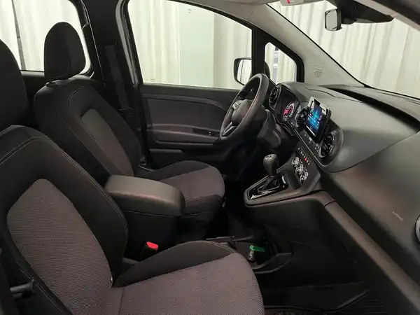 MERCEDES-BENZ eCitan Tourer PRO Standard (22/24)