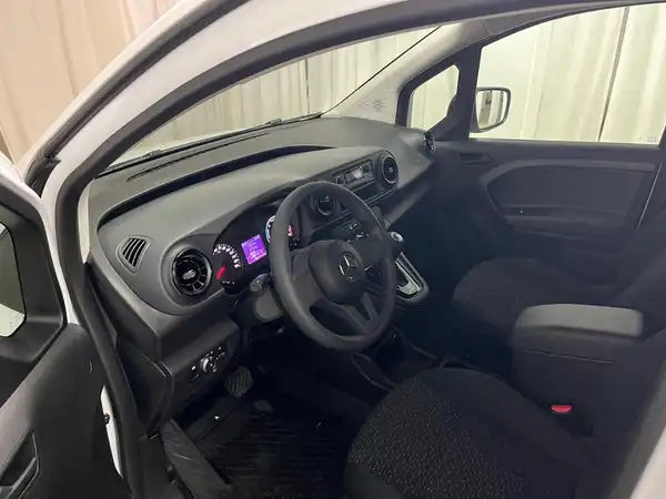 MERCEDES-BENZ eCitan (8/20)