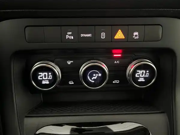 MERCEDES-BENZ eCitan (13/19)
