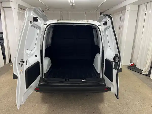 MERCEDES-BENZ eCitan (14/19)
