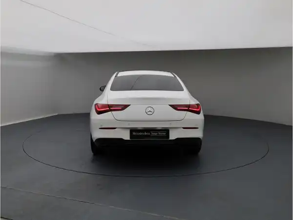 MERCEDES-BENZ CLA 180 (5/22)