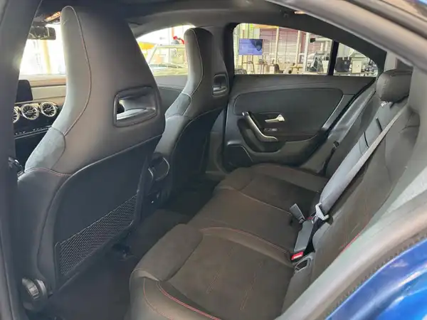 MERCEDES-BENZ CLA 200 d (12/21)