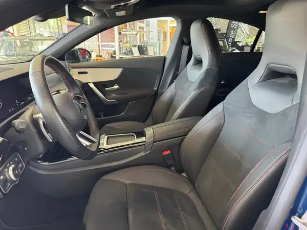 MERCEDES-BENZ CLA 200 d (8/21)