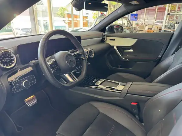 MERCEDES-BENZ CLA 200 d (9/21)