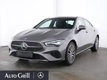 MERCEDES-BENZ CLA 180 (1/9)