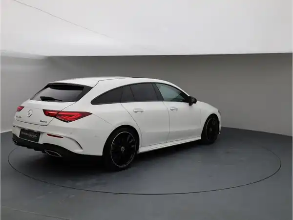 MERCEDES-BENZ CLA 250 4M SB (6/24)