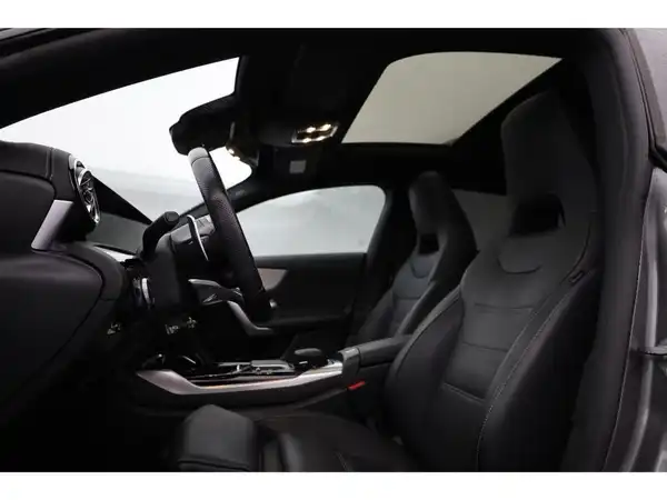 MERCEDES-BENZ CLA 45 AMG S SB (13/20)