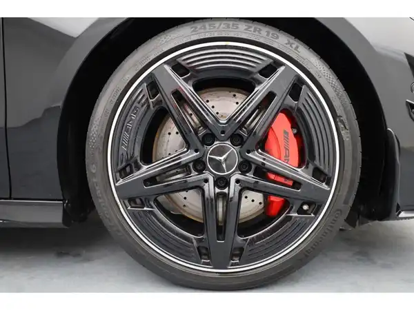 MERCEDES-BENZ CLA 35 4M (27/27)