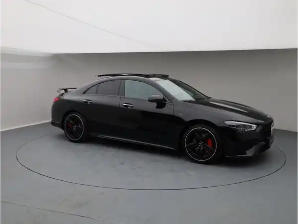 MERCEDES-BENZ CLA 35 4M (8/27)