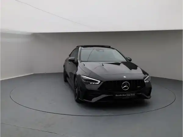 MERCEDES-BENZ CLA 35 4M (9/27)