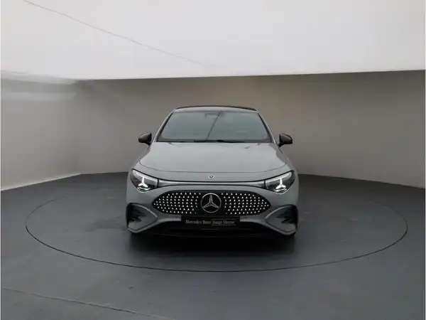 MERCEDES-BENZ CLA 350 4M (9/22)