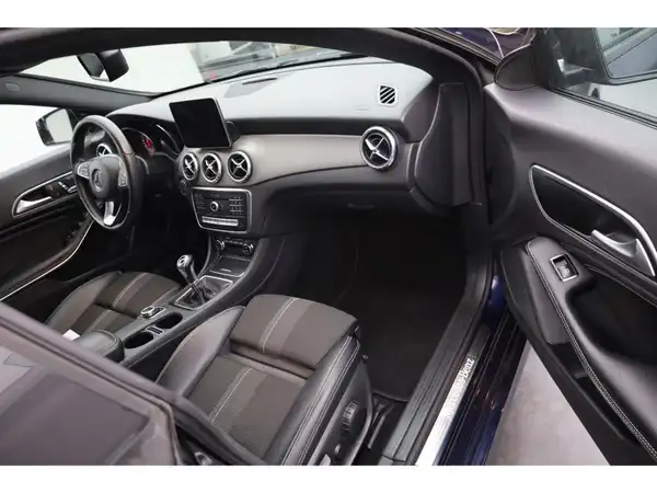 MERCEDES-BENZ CLA 200 d SB (12/22)
