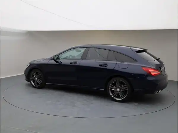 MERCEDES-BENZ CLA 200 d SB (3/22)