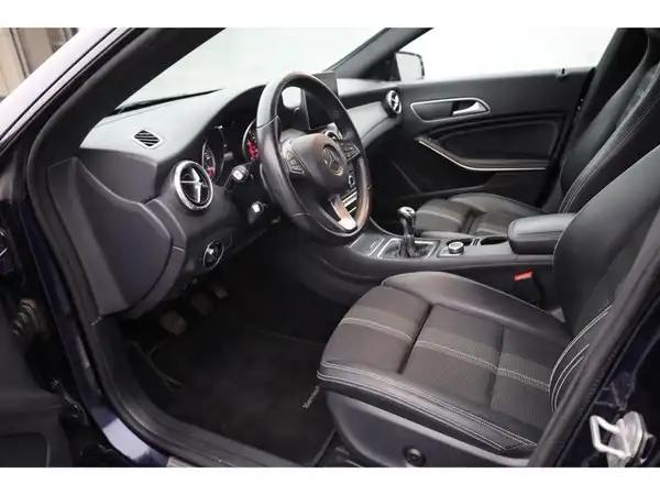 MERCEDES-BENZ CLA 200 d SB (10/22)