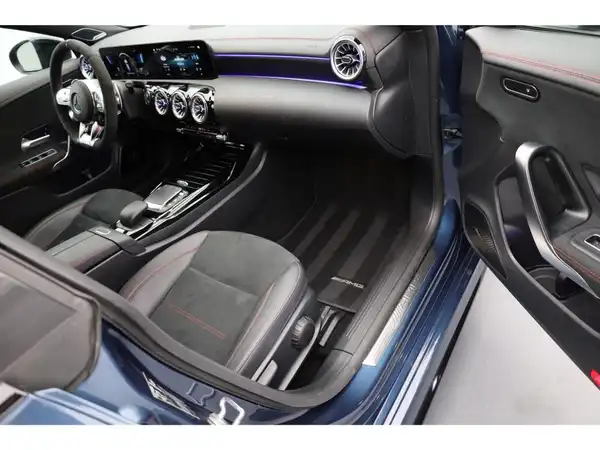 MERCEDES-BENZ CLA 45 S 4M+ SB (13/28)