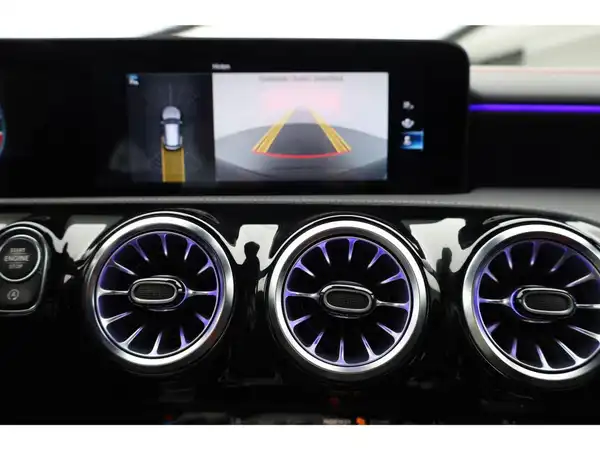 MERCEDES-BENZ CLA 45 S 4M+ SB (20/28)