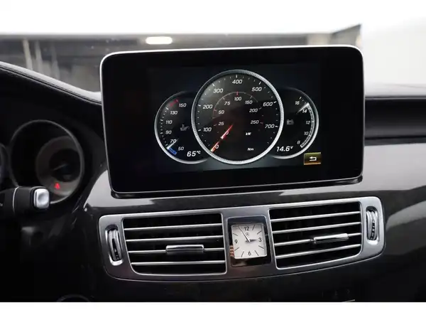 MERCEDES-BENZ CLS 350 d SB 4M (18/24)