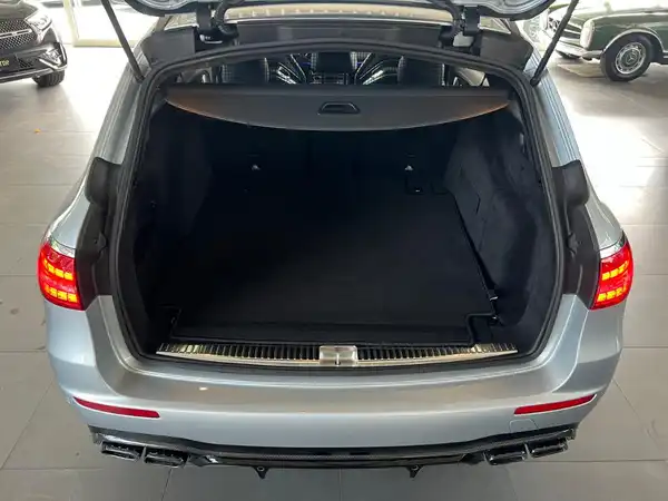MERCEDES-BENZ E 63 T S 4M+ (12/28)