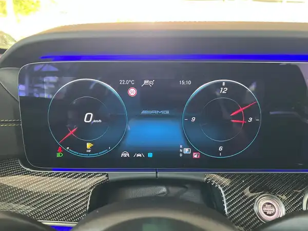 MERCEDES-BENZ E 63 T S 4M+ (24/28)