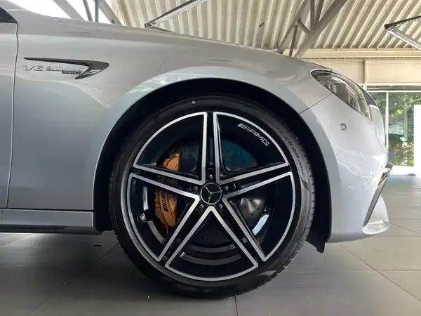 MERCEDES-BENZ E 63 T S 4M+ (28/28)