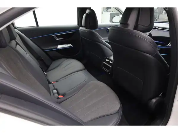 MERCEDES-BENZ E 220 d (20/23)