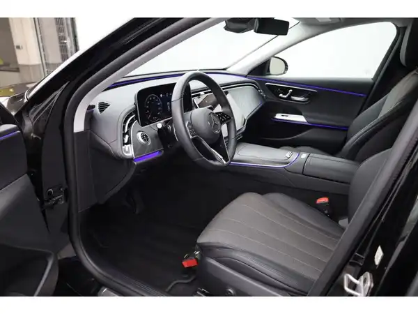 MERCEDES-BENZ E 450 d 4M (11/28)