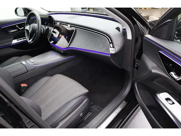 MERCEDES-BENZ E 450 d 4M (13/28)