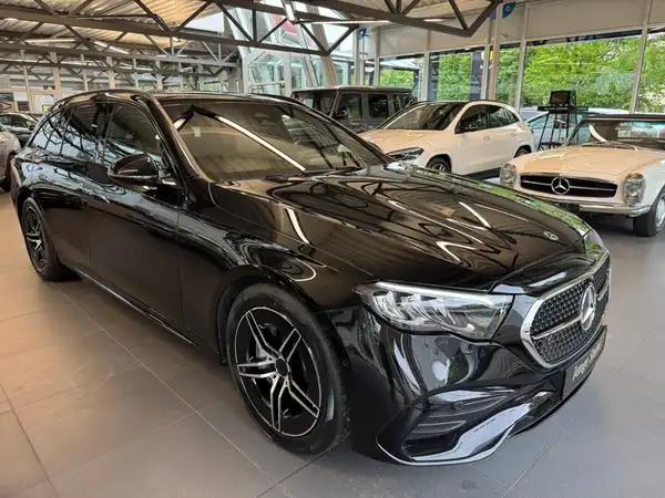 MERCEDES-BENZ E 200 T 4M (4/19)