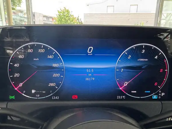 MERCEDES-BENZ E 220 T d (17/18)