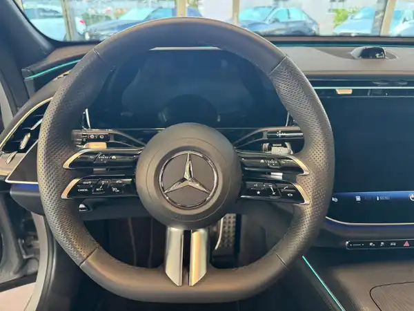 MERCEDES-BENZ E 300 T de 4M (16/24)