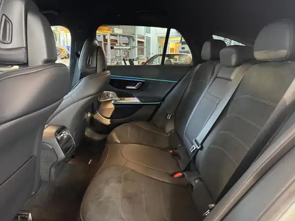 MERCEDES-BENZ E 300 T de 4M (10/24)