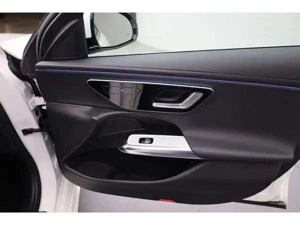 MERCEDES-BENZ E 220 d (15/19)
