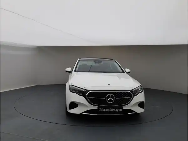MERCEDES-BENZ E 220 d (8/19)