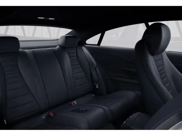 MERCEDES-BENZ E 300 Coupe (9/10)